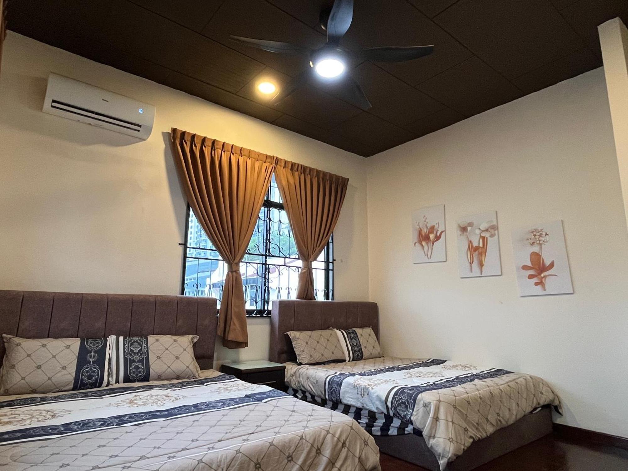 Holiday Villa Max Klebang 25Pax 6Bedroom Indoor Pool For Party Malacca Exterior foto